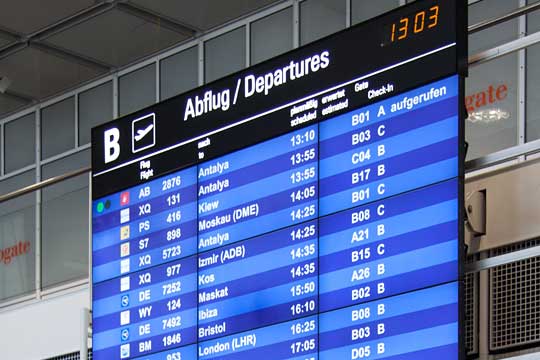 Parken Flughafen Stuttgart - Valet-Parking, Seit über 10 Jahren Parken Flughafen Stuttgart - Valet-Parking, Seit über 10 Jahren