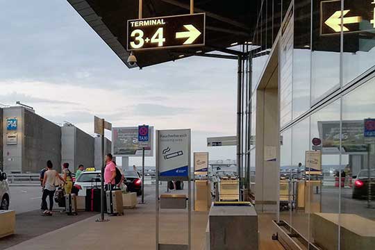 Parken Flughafen Stuttgart - Valet-Parking - Terminal 3+4